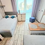 Biulux Homestay *