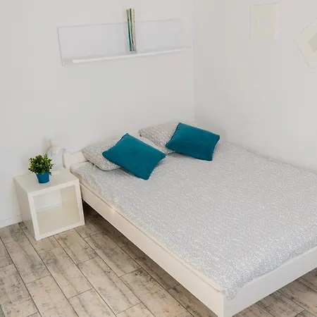 Biulux Séjour chez l'habitant